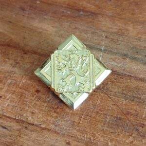 ČS Armádní odznak na čepici důstojníků služeb 1930-39 - zlacený